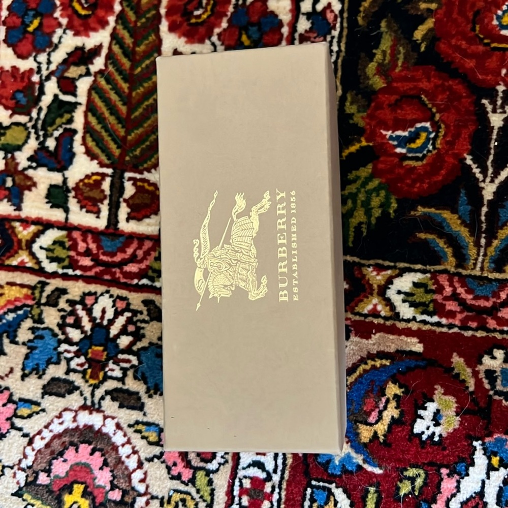 Burberry sunglasses box